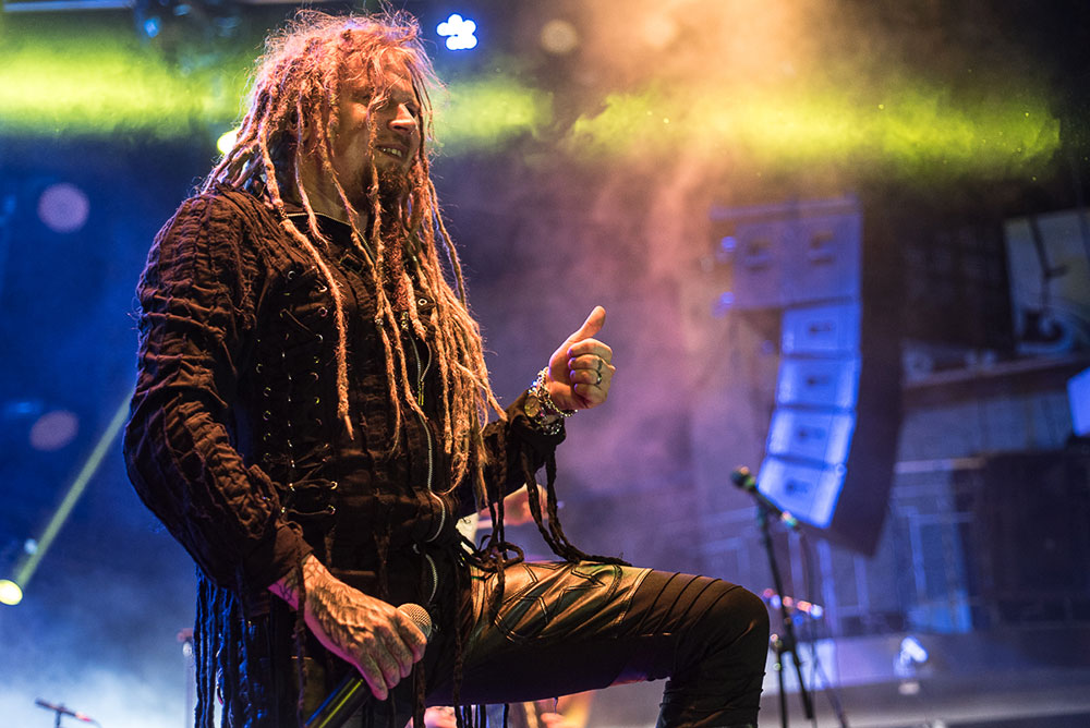 Korpiklaani-(3)